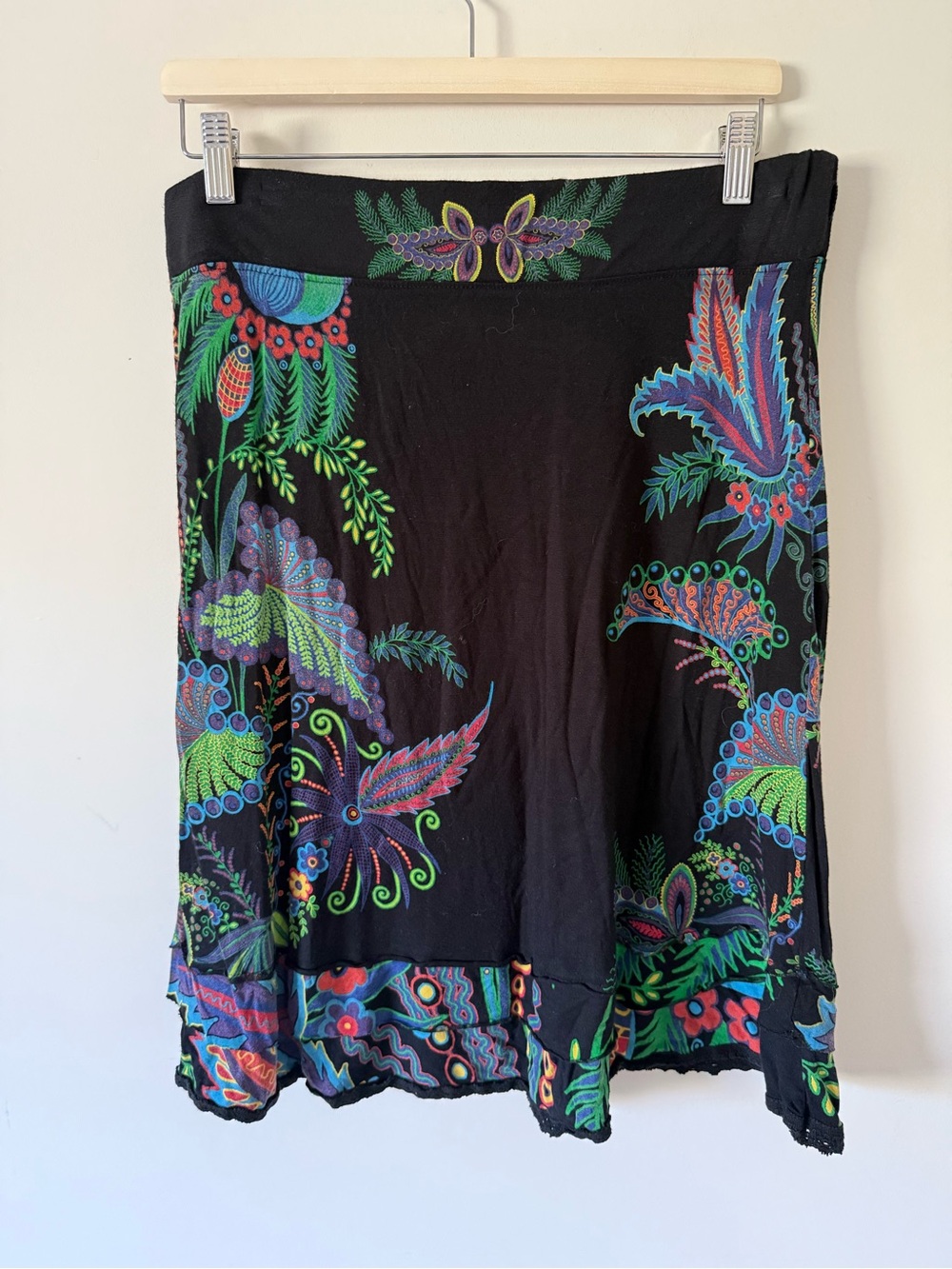318 DESIGUAL MIDI FLORAL SKIRT